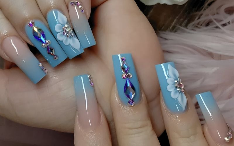 Uñas acrílicas
